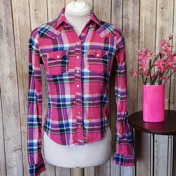 Hollister Tops - HOLLISTER Pink, blue, white plaid long sleeve top